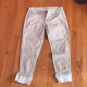 Cropped Joe’s Jeans